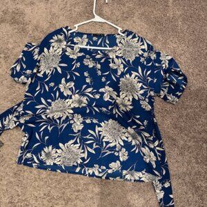 West Kei Julianne Tie Front Cuffed Sleeve Blouse